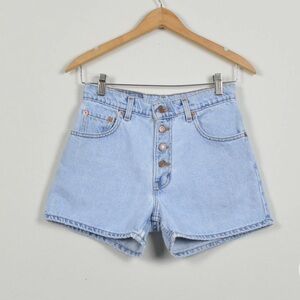 Vintage Levi’s Denim Shorts
